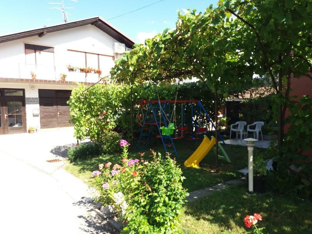 Apartmani Kristanic Карловац Экстерьер фото